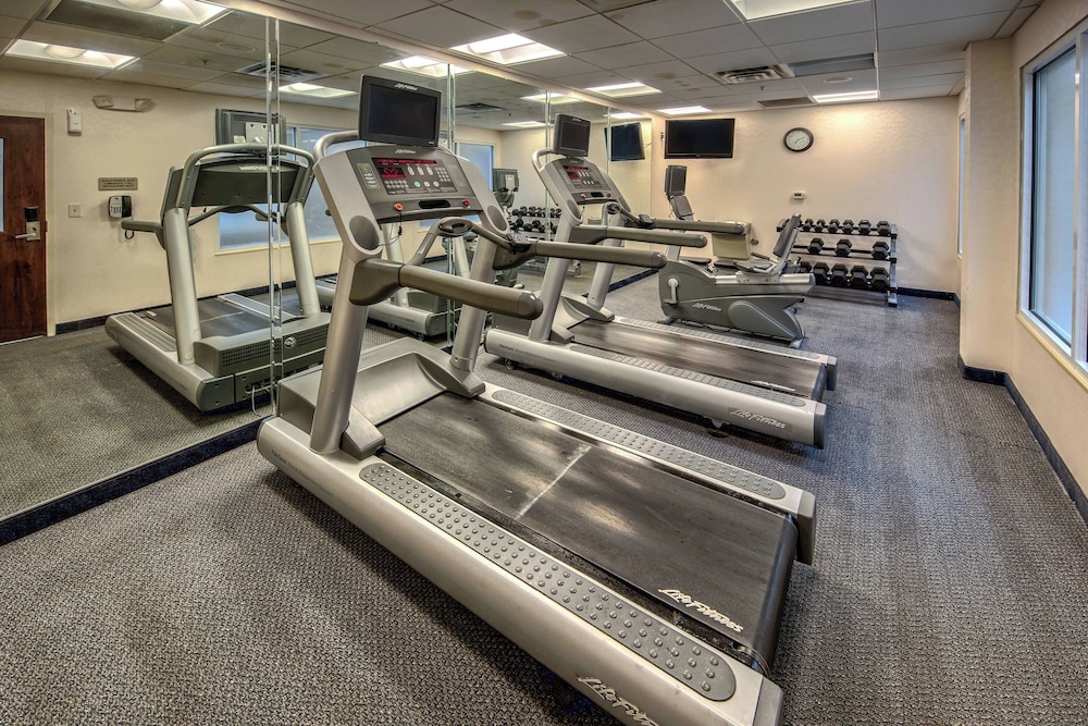 Springhill Suites by Marriott New Bern - photo 19