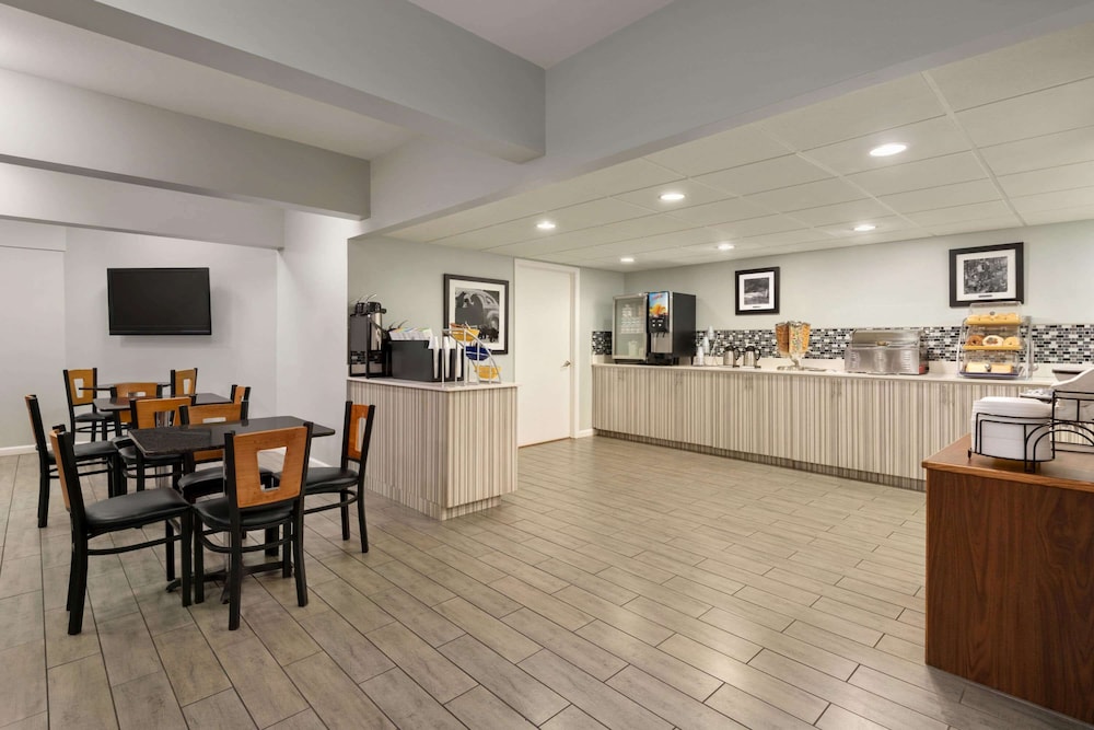 Gatlinburg River Inn - photo 45
