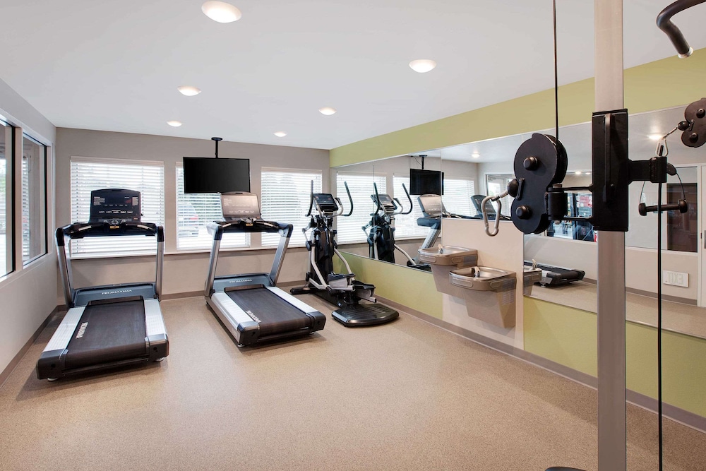 WoodSpring Suites Plano North Dallas - photo 15