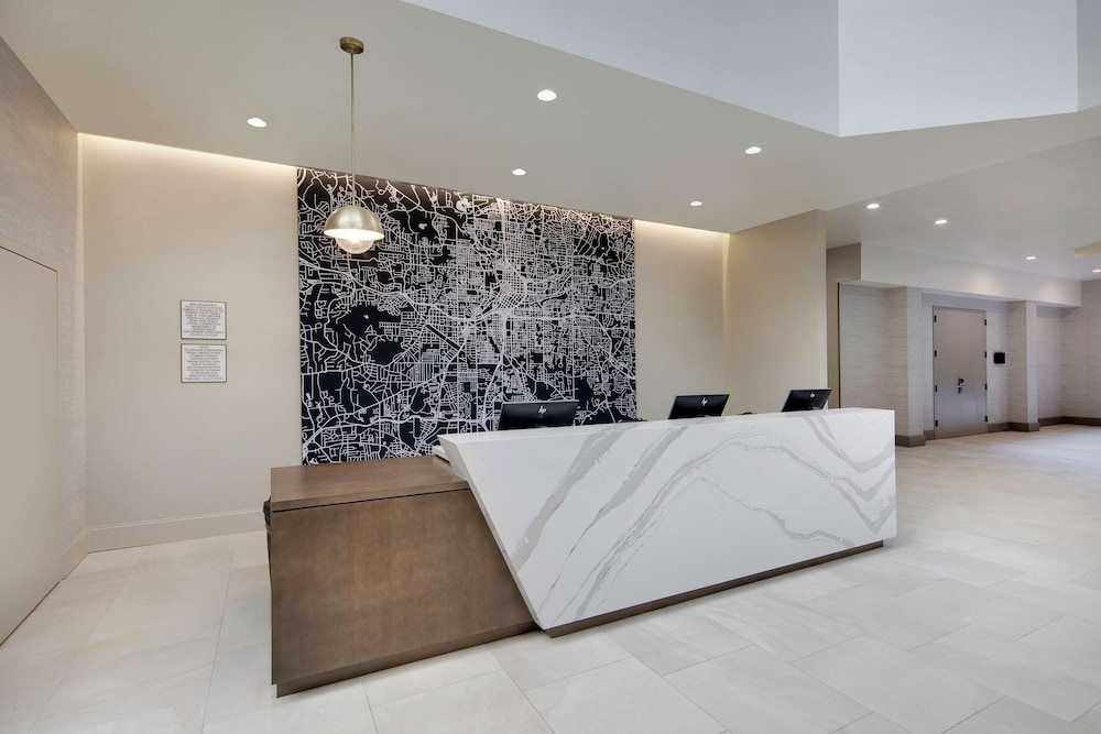 Embassy Suites by Hilton Atlanta Perimeter Center - photo 4