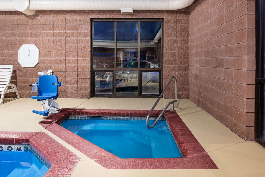 Days Inn by Wyndham Carthage - photo 7