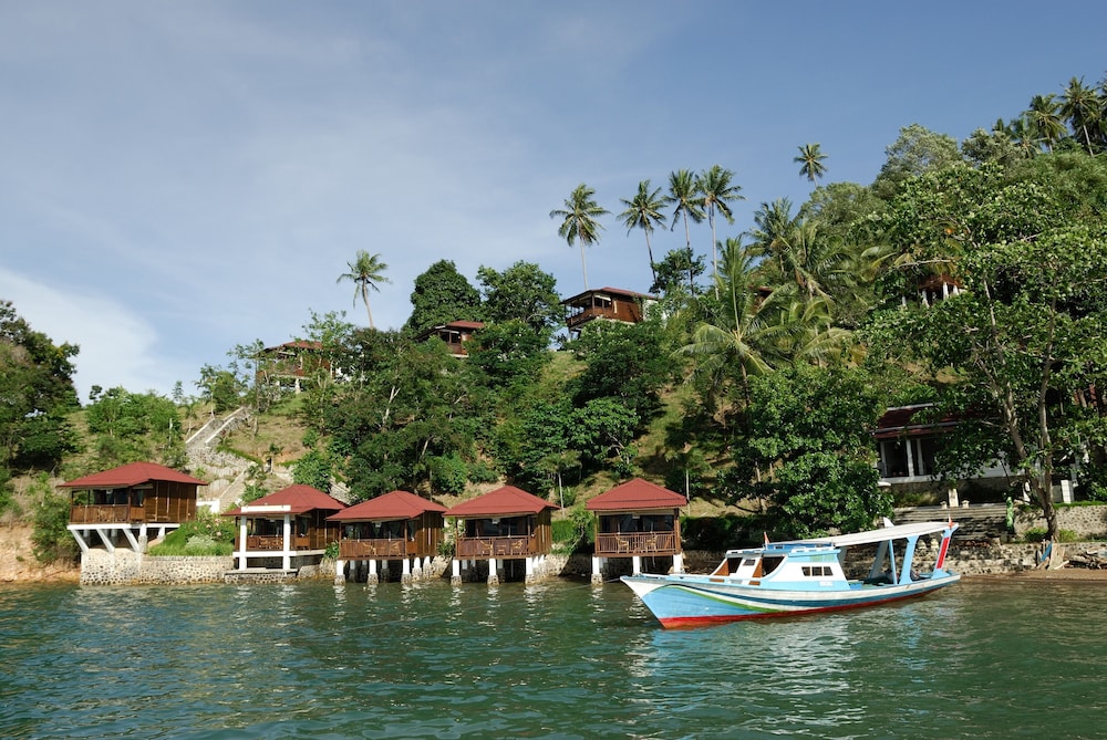 Froggies Divers Lembeh - carbon neutral hotel in Bitung