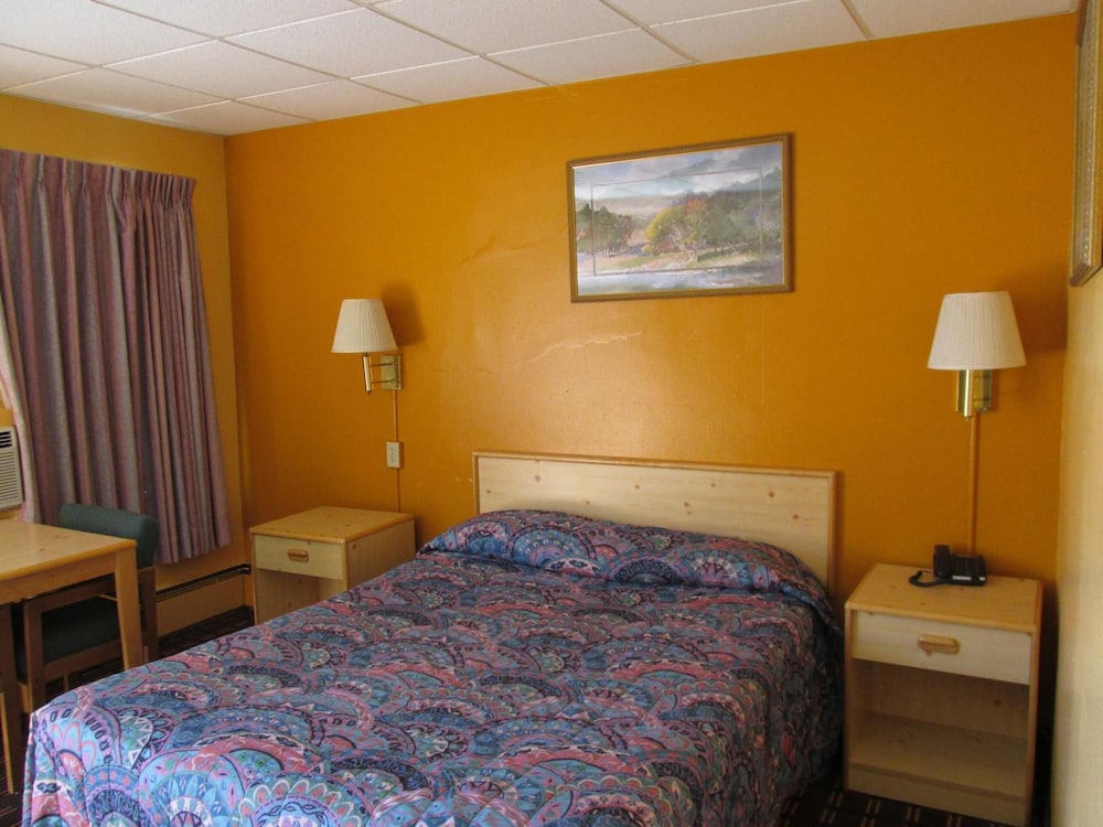 Motel 7 Rawlins - photo 19