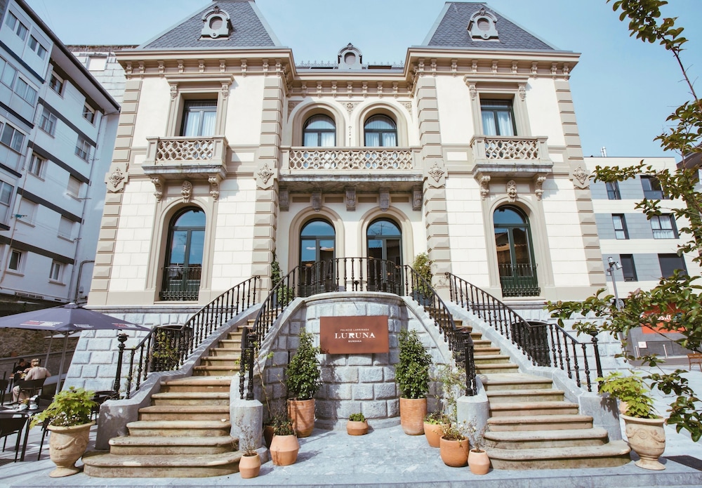Hotel Luruna Palacio Larrinaga — hotel in Mundaka