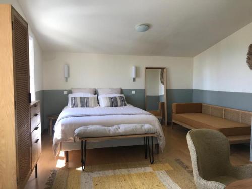 Hôtel Restaurant L Observatoire pet-friendly hotel Saint-Michel-L'observatoire