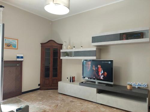 House Mamma Marisa by Holiday World — 4-Star Luxury Hotel in Genoa, Italy