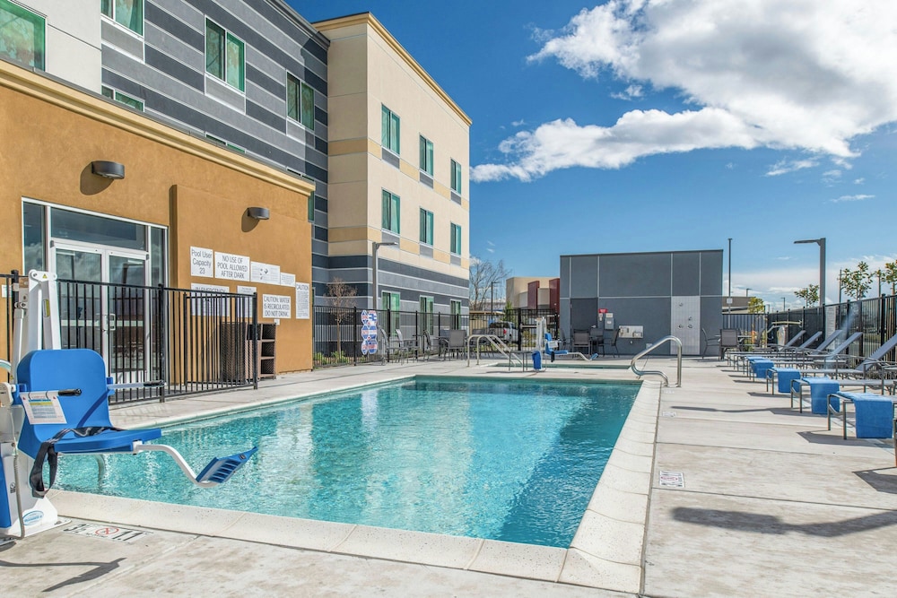 Fairfield by Marriott Inn & Suites Winters Davis - photo 22