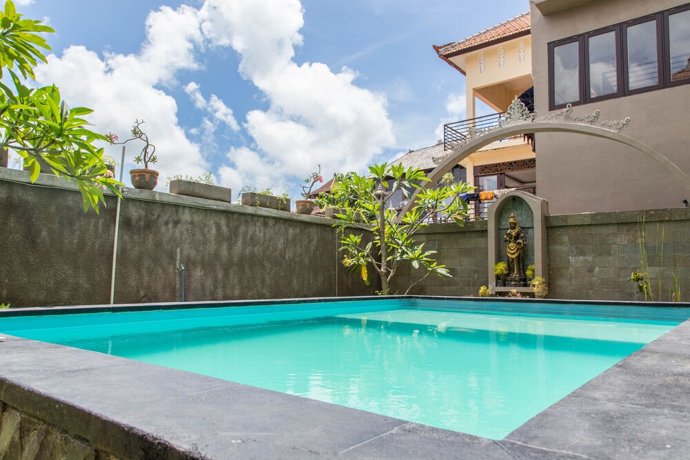 ZEN Rooms Kayu Sugih Jimbaran in Jimbaran, Indonesia