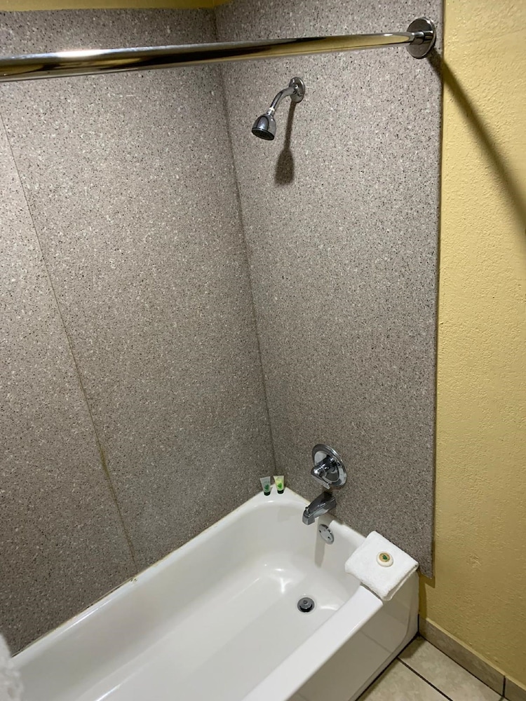 Journey Inn - photo 16