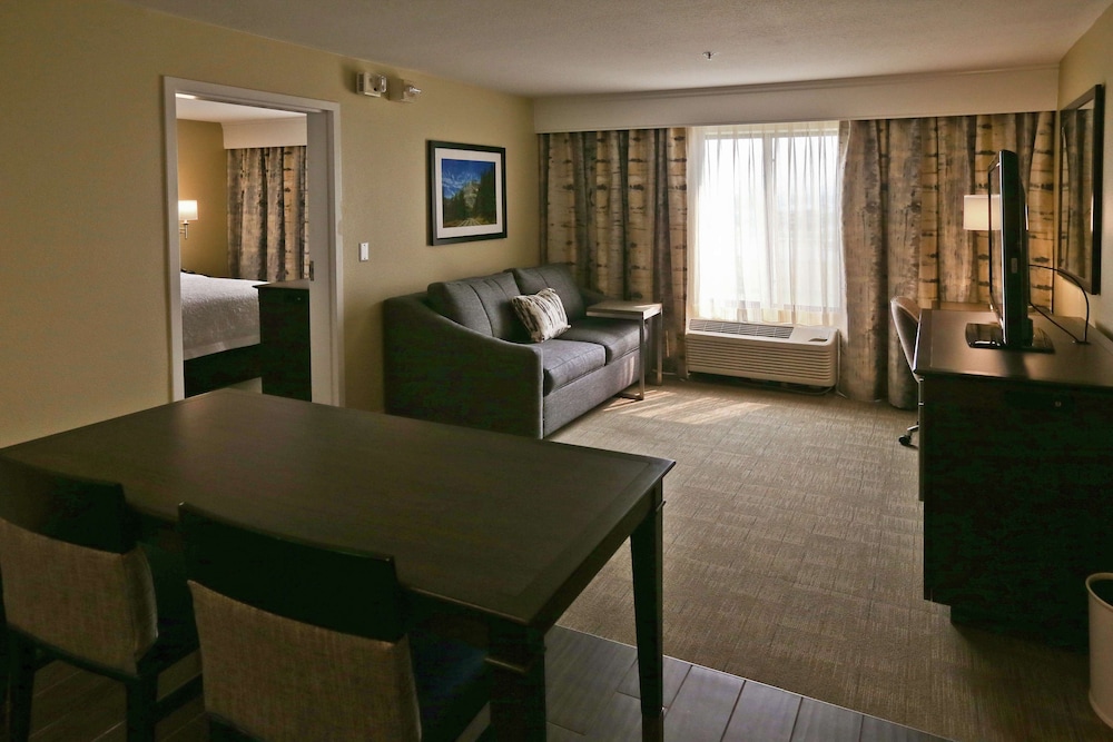 Hampton Inn Billings - photo 7