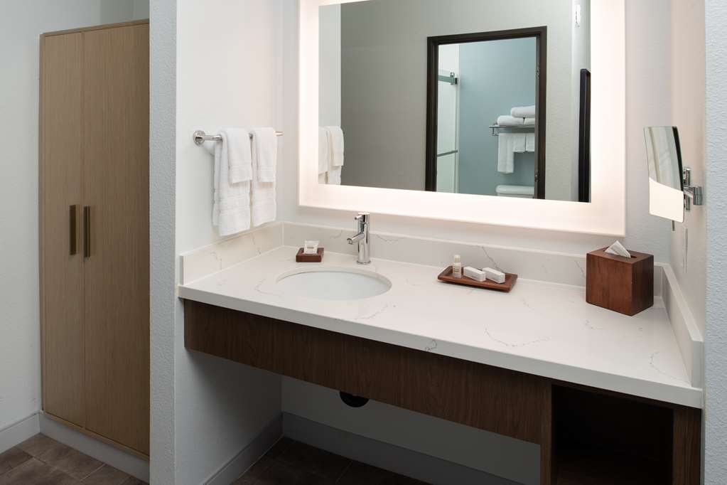 Best Western Premier Keizer Salem Hotel - photo 18