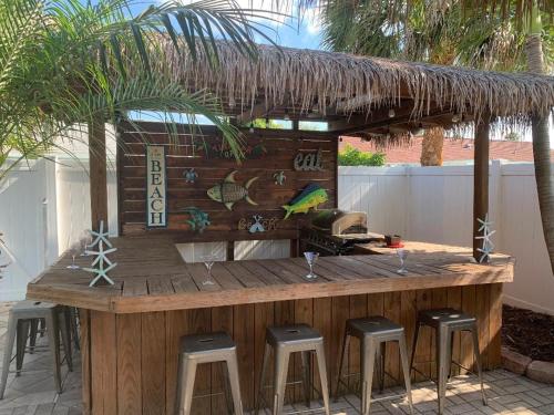 Tropical Oasis 10th — Bradenton — photo 5