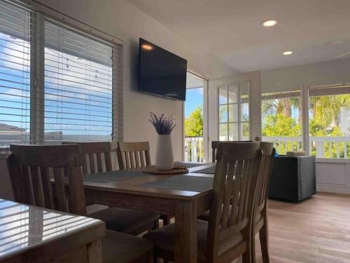 Blue Whale Inn San Clemente Charmer Unit A — 4-Star Luxury Hotel in San Clemente, United States