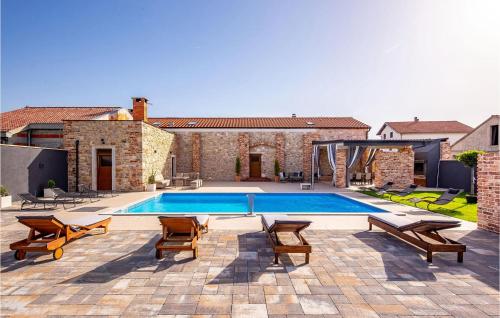 Villa Ambar — 5-Star Luxury Hotel in Skabrnje, Croatia