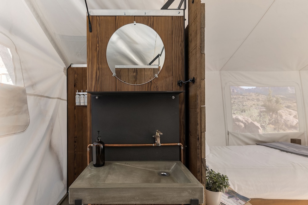Under Canvas Zion - photo 35