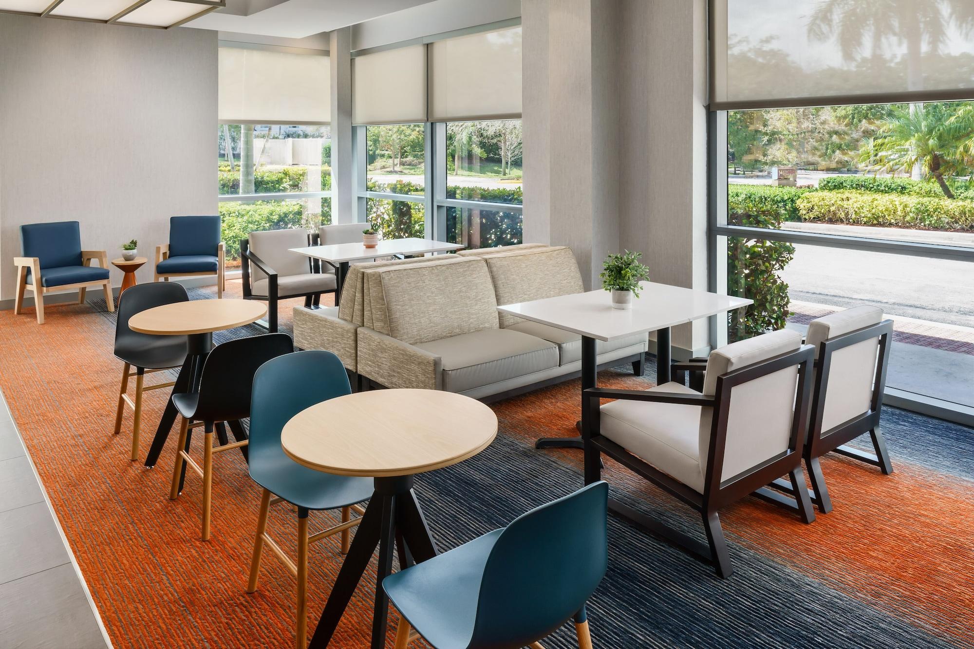 HYATT house Fort Lauderdale Airport & Cruise Port - photo 17