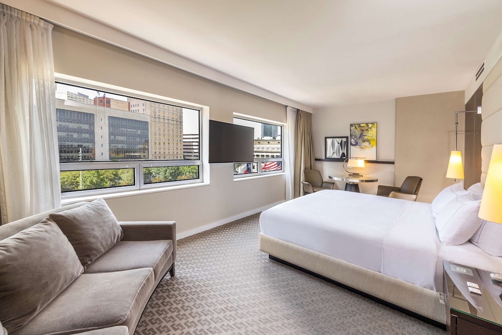 The Statler Dallas Curio Collection By Hilton - photo 119