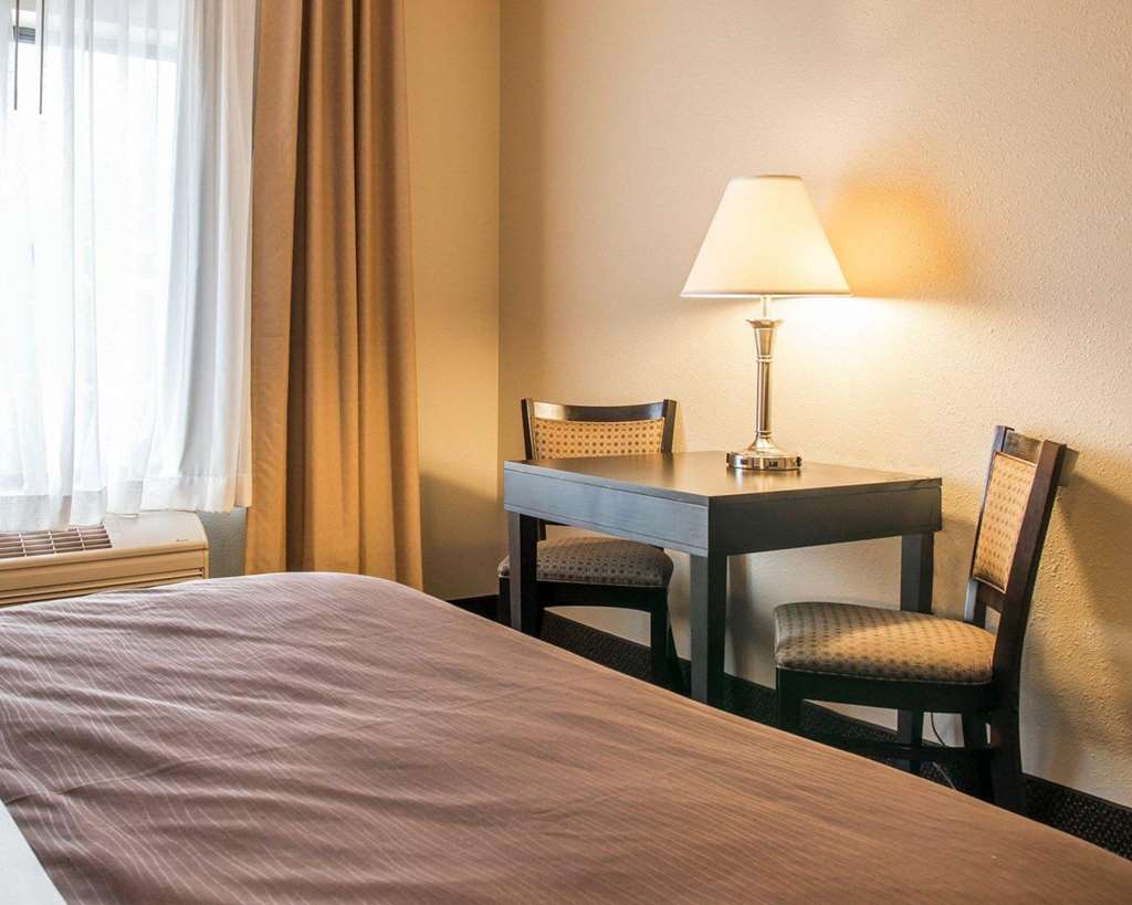 Quality Inn & Suites Niles - photo 20