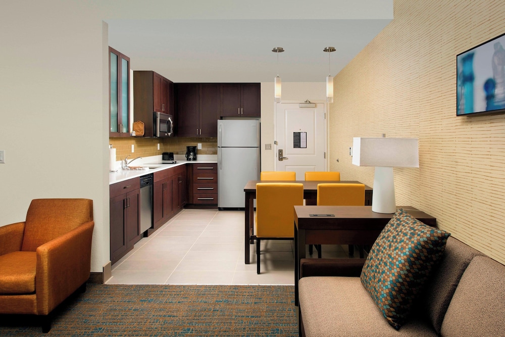 Residence Inn Miami Airport West Doral - photo 15