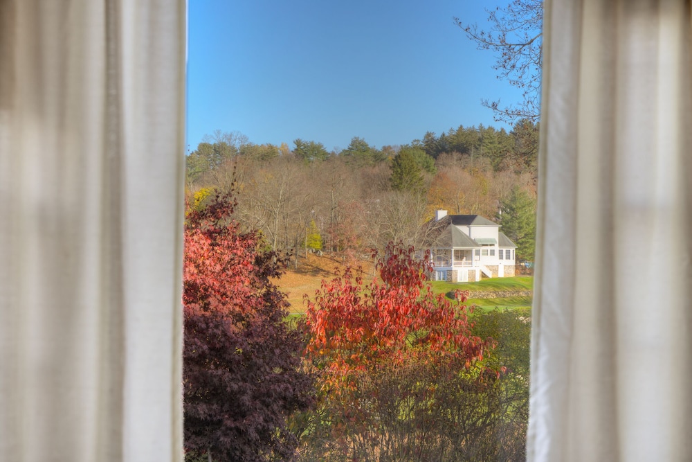 Crabtree's Kittle House Restaurant & Inn - photo 52