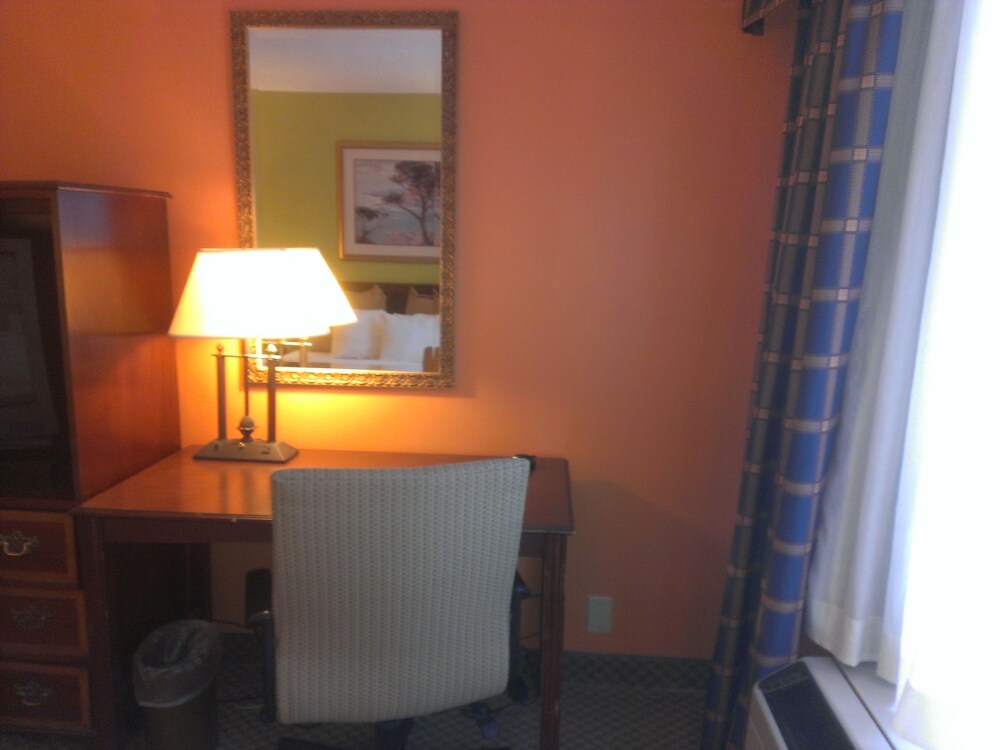 Speco Hotels Richmond - photo 12