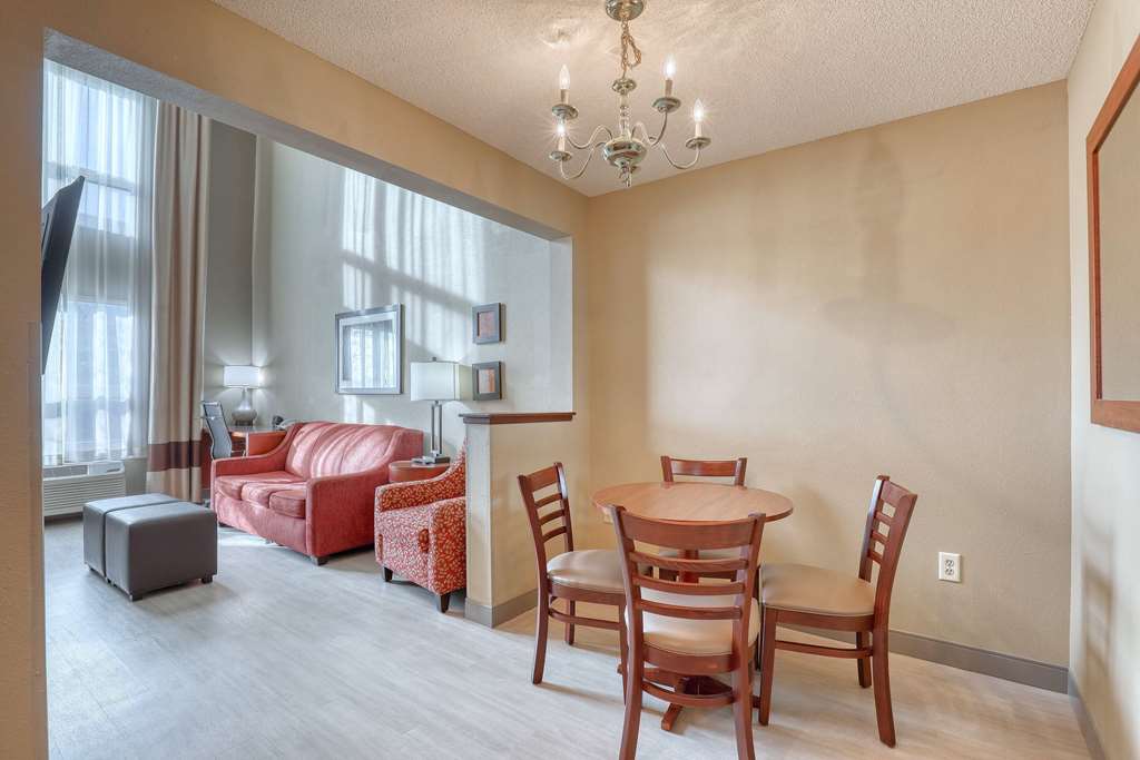 Comfort Suites Madison West Middleton - photo 38