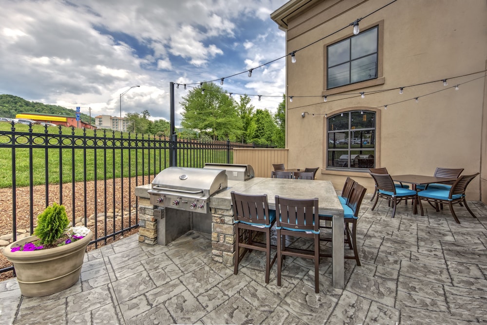 Homewood Suites by Hilton Asheville - photo 34