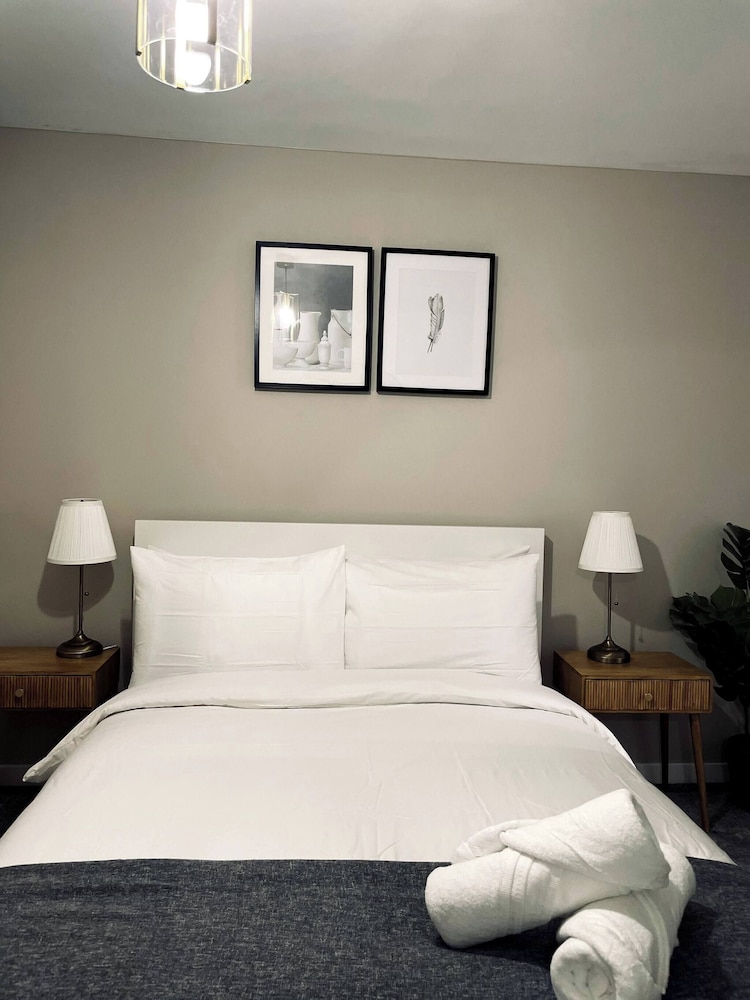 Stunning 2 Bed Apart in the heart of Aberdeen — 4-Star Luxury Hotel in Aberdeen, United Kingdom