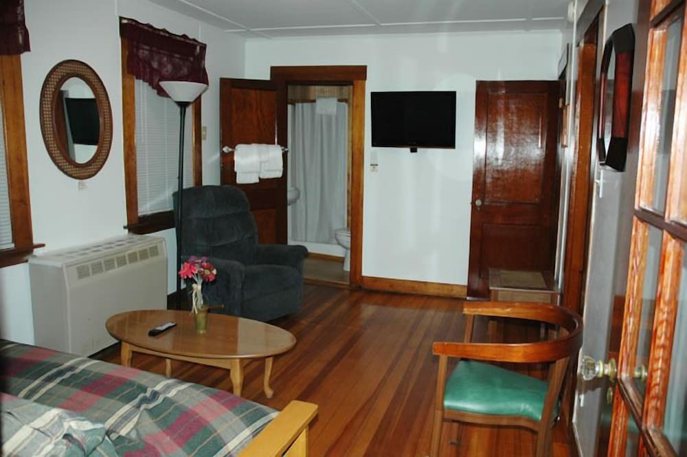 Channel Watefront Cottages - photo 71