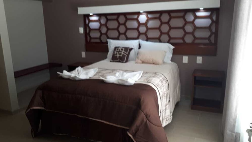9 Estrellas Hotel — Comitan — photo 2