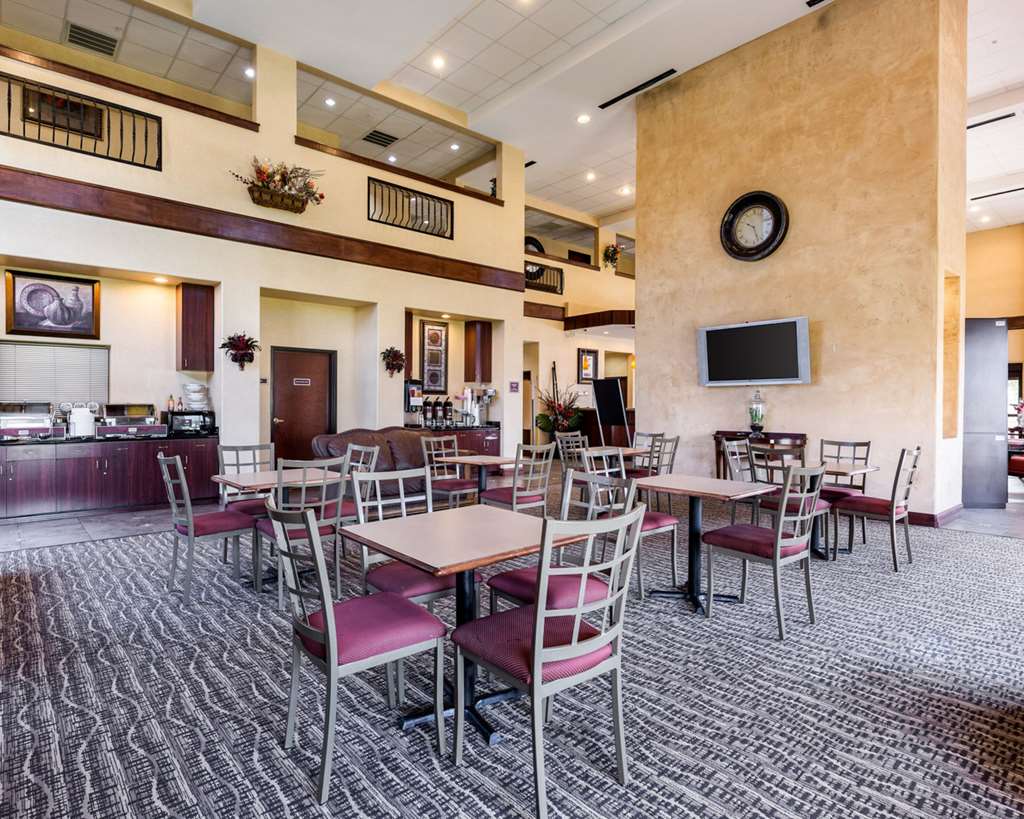 Comfort Suites near NASA Clear Lake - photo 30