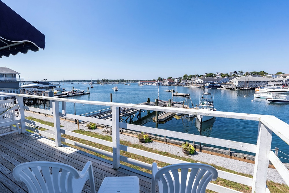 Boothbay Harbor Inn - photo 48