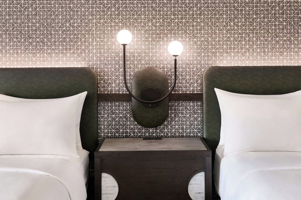 Renaissance Phoenix Glendale Hotel & Conference Center - photo 17