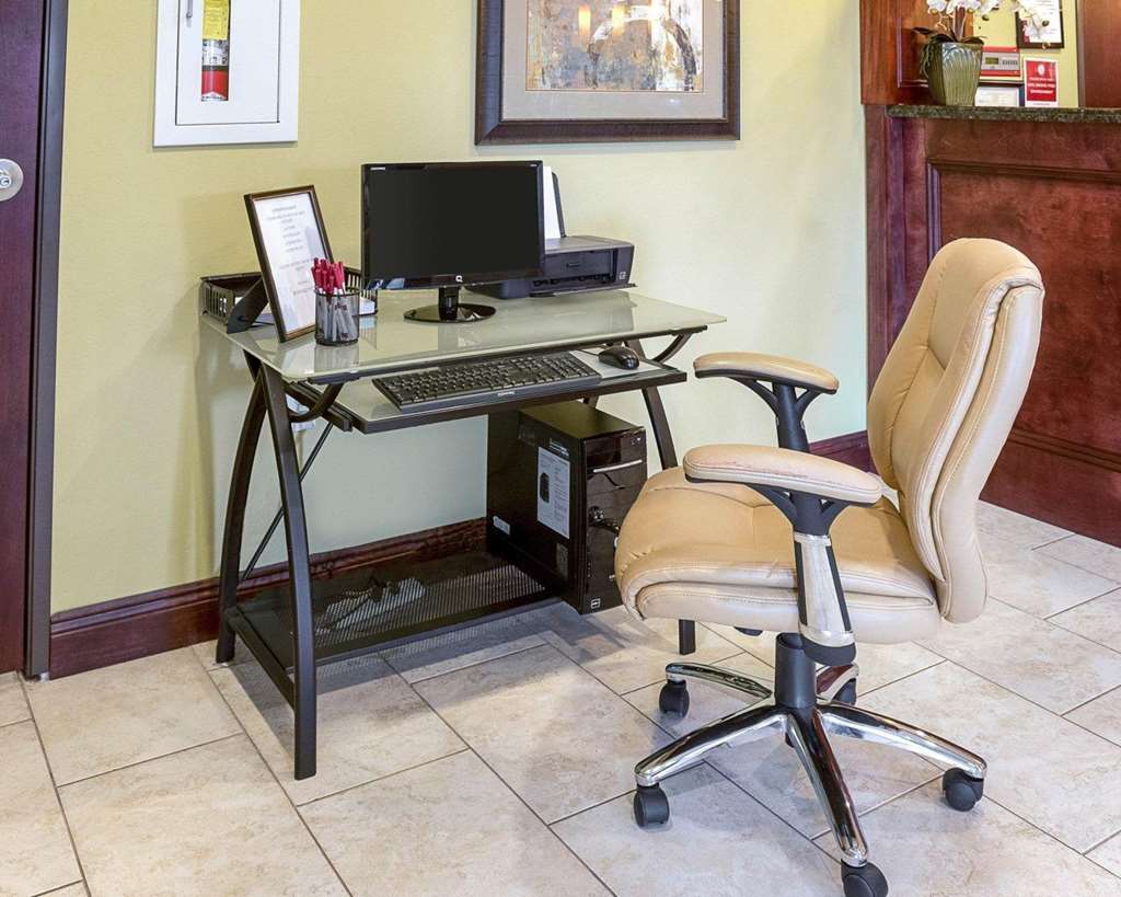 Comfort Suites Harvey New Orleans West - photo 20