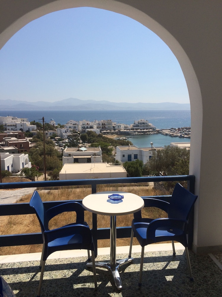 Hotel Katerina - last minute hotel in Paros