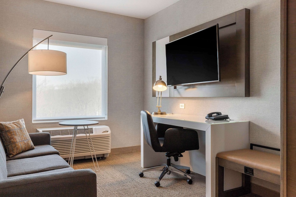 Cambria Hotel West Orange - photo 45