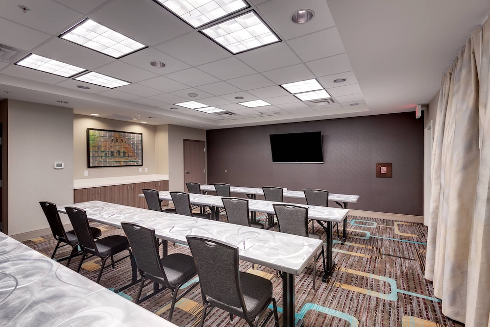 Residence Inn by Marriott Austin Airport - photo 34