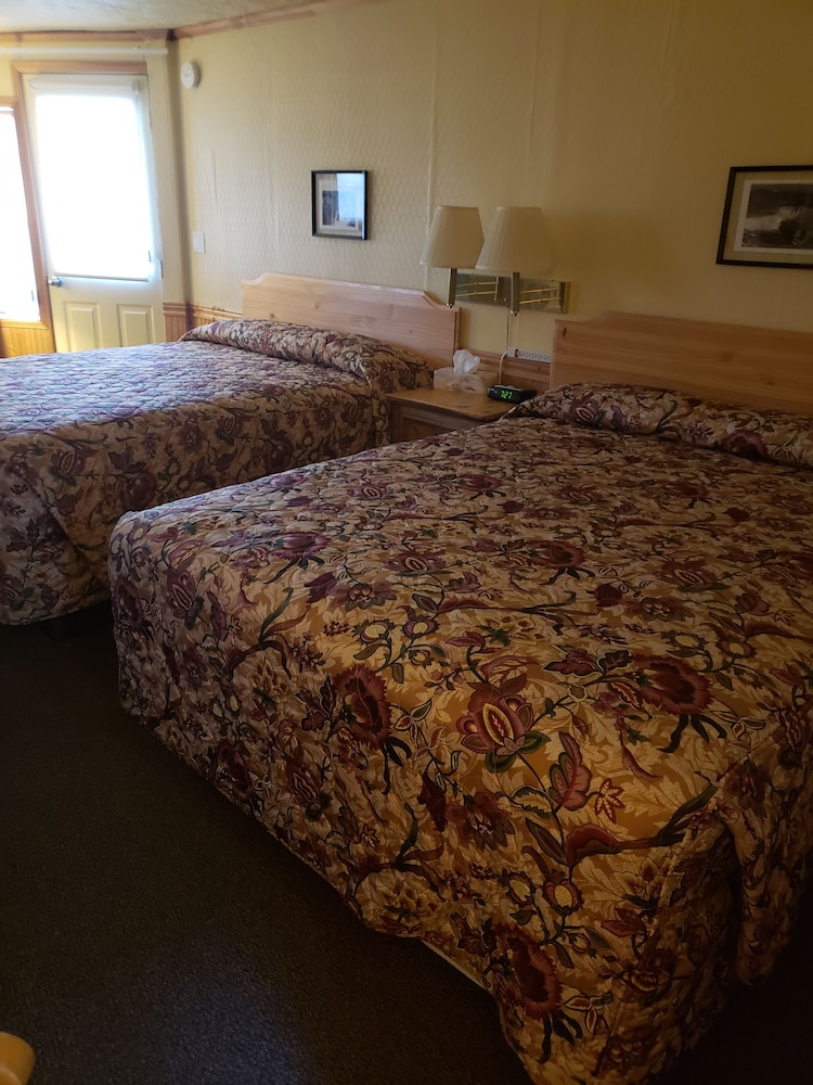 Columbia River Inn - photo 9