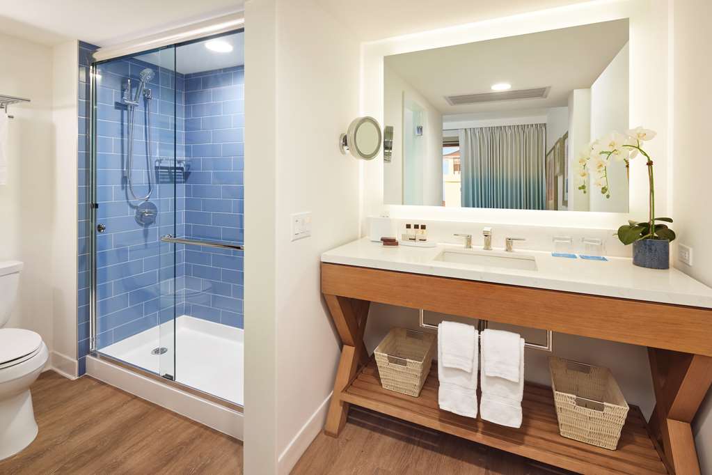 Outrigger Reef Waikiki Beach Resort - photo 151