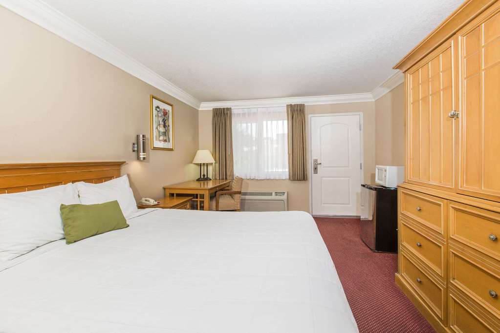 Days Inn by Wyndham Near City Of Hope - photo 13