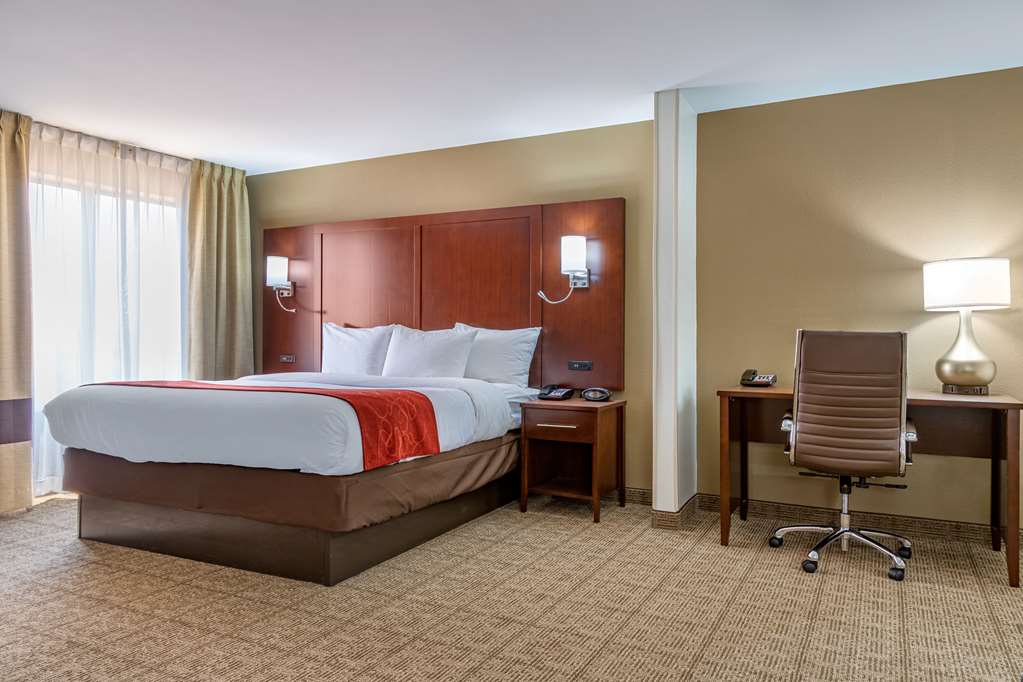 Comfort Suites Savannah Gateway I 95 - photo 26