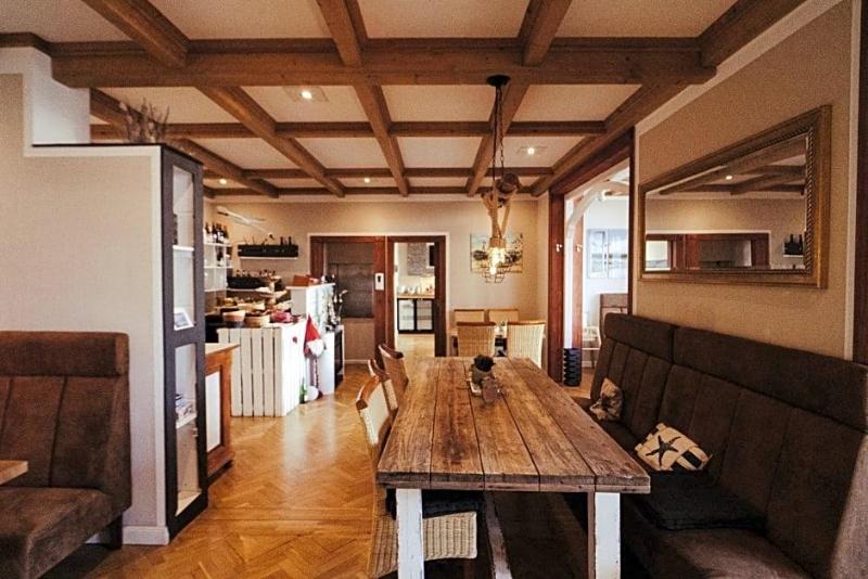 Hotel Villa Schwanebeck - carbon neutral hotel in Ostseebad Binz