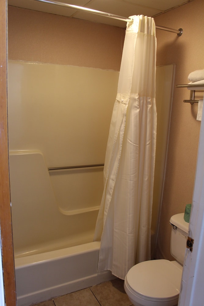 Budgetel Inn Atlantic City - photo 17
