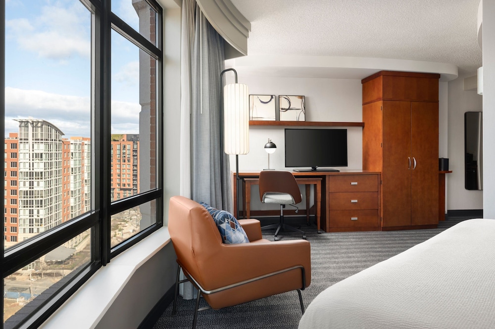 Courtyard by Marriott Washington Capitol Hill Navy Yard - photo 18