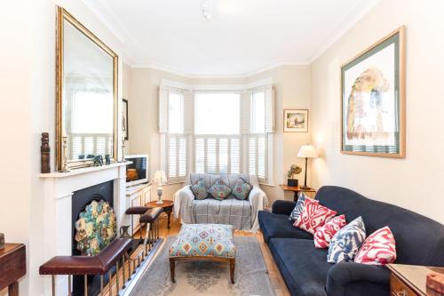 Ivy Glendarvon Street Pro Managed — 4-Star Luxury Hotel in London, United Kingdom