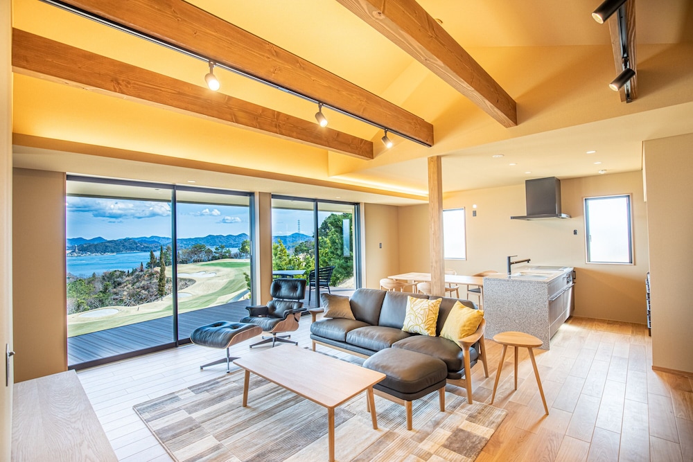 Setouchi Golf Resort Villa — hotel in Takehara