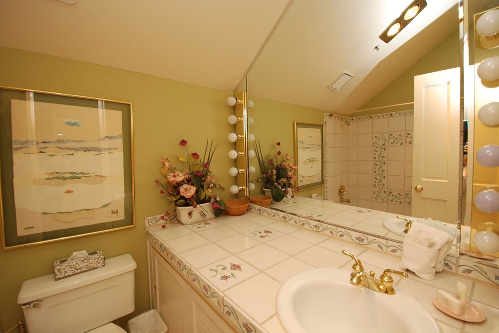 Abode On Queen Esther - photo 21