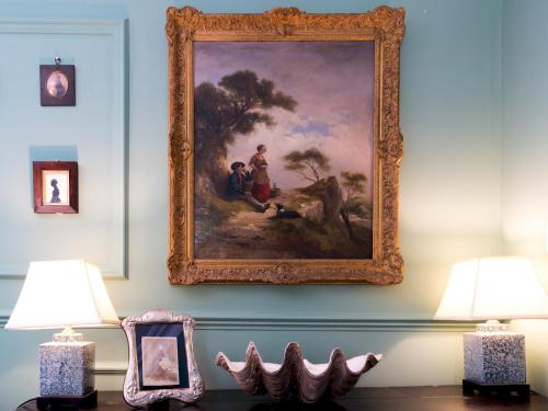 Stunning 17th Century 3 Bedroom Cottage Pass the Keys — 4-Star Luxury Hotel in Chipping Campden, United Kingdom