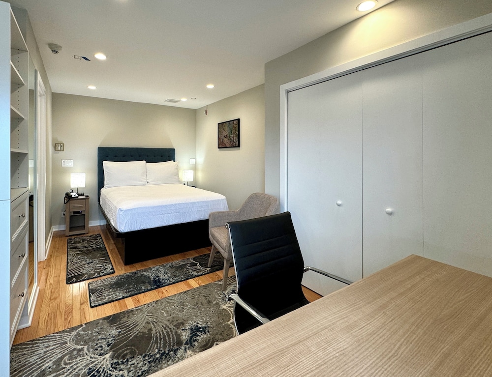 The Gem Museum Suites - photo 5