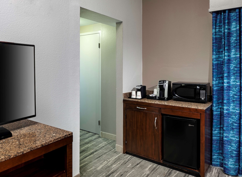 Hilton Garden Inn Omaha Downtown Old Market Area - photo 12